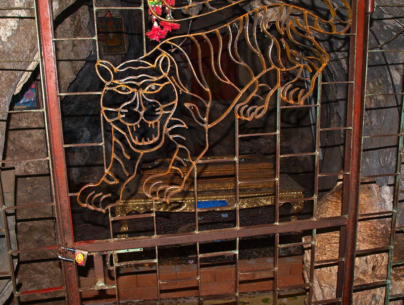 Tigercave Temple - Krabi
