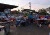 Nachtmarkt am Hafen in Krabi