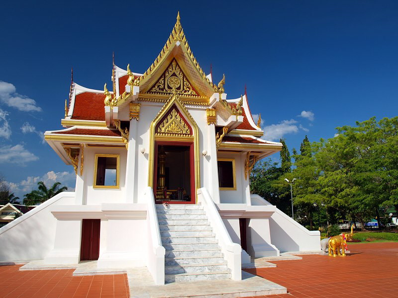 San Lak Mueang (city pillar shrine) Krabi