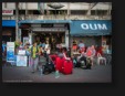 Surat Thani - warten auf den Bus nach Ao Nang