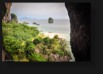 Blick aus der Höhle auf Phra Nang Beach.