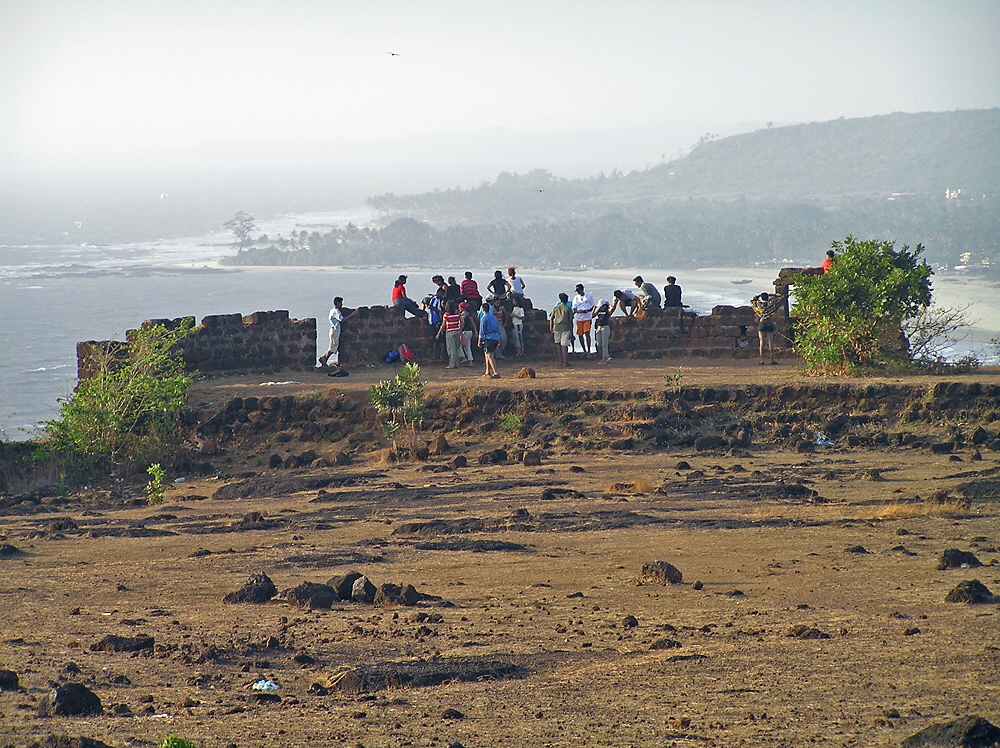 Chapora Fort, im Hintergrund Morjim Beach